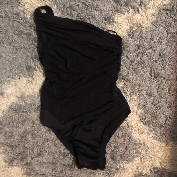 miraclesuit jena one shoulder